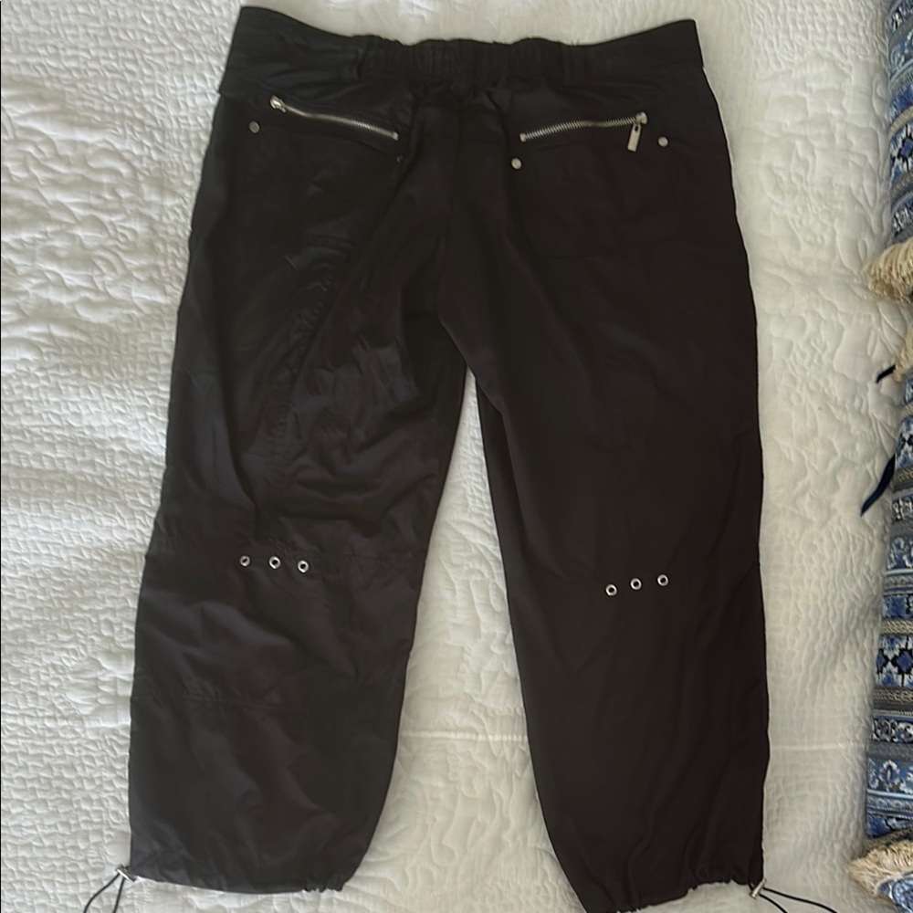 Black capris Zumba type capris